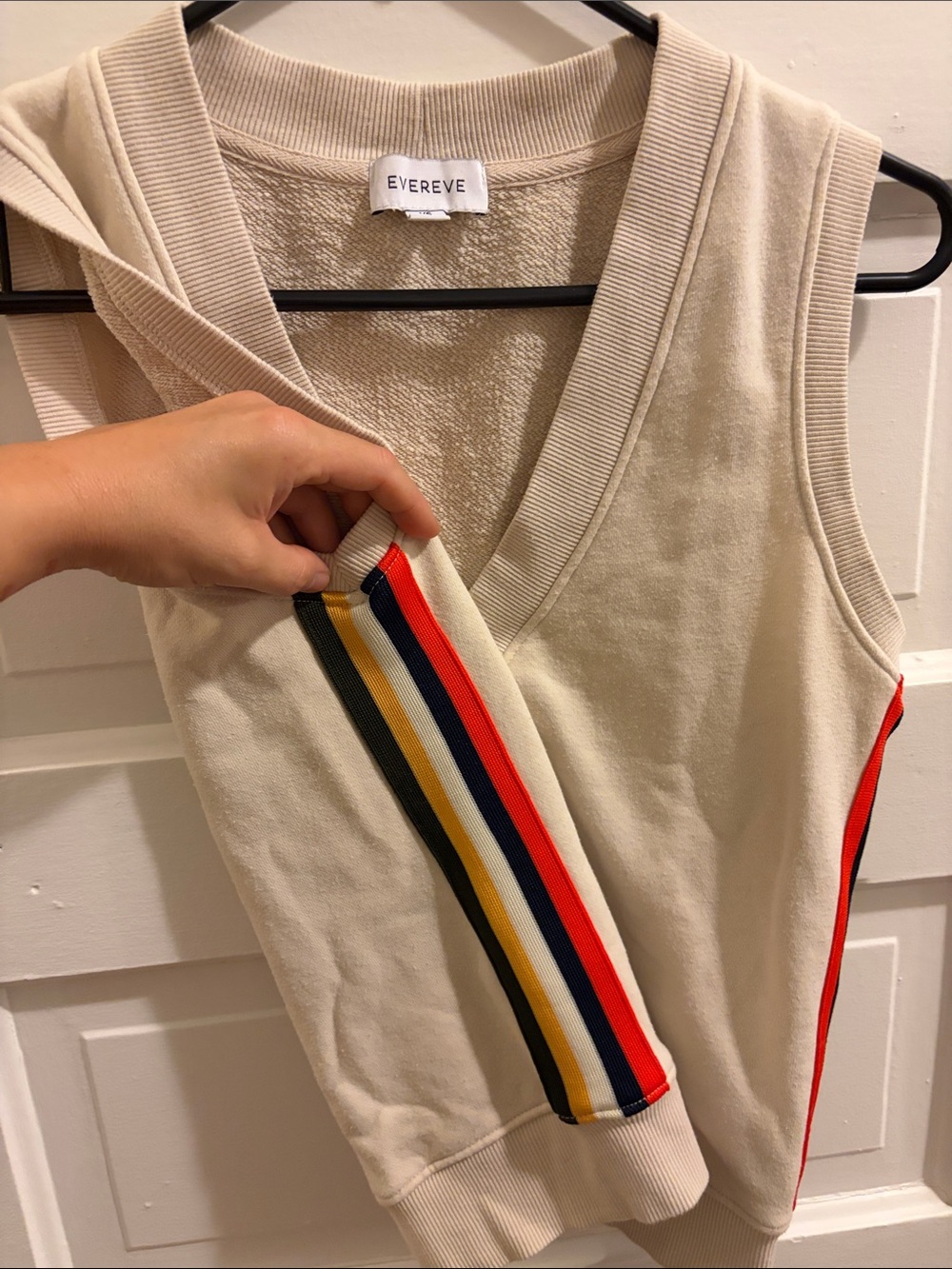 Evereve Cream V-Neck Tank with Red Side Stripe